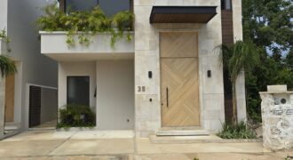 CASA EN CASA ENTA VENTA LOSANTOS ALMERIAS RESIDENCIAL DE LUJO CANCUN